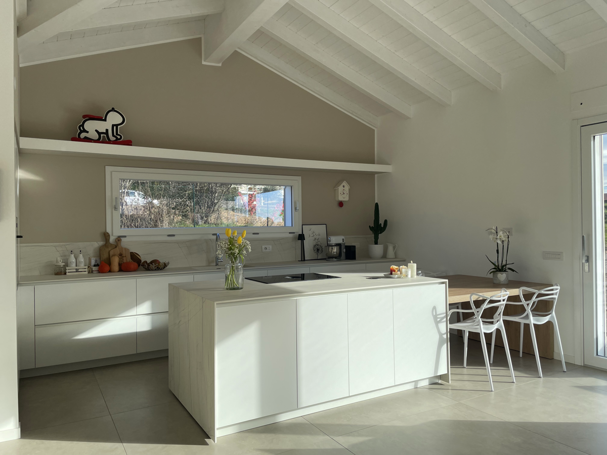 Meglio una cucina open space o separata? Pro e contro per la tua nuova casa