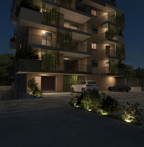 Il complesso di Carnago 2.0 visto dall’esterno di notte